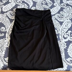 Zara Classic Black Pencil Skirt